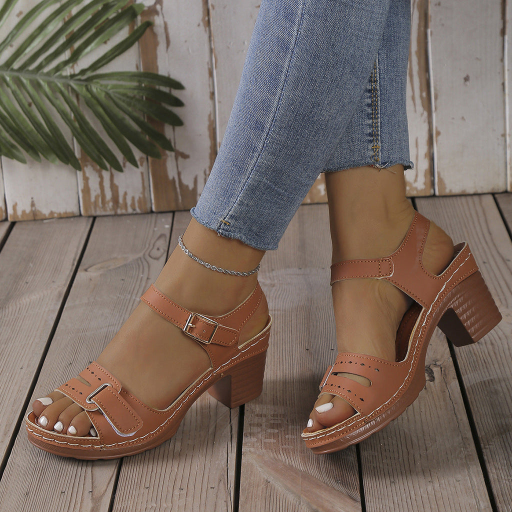 Damen modische Sandaletten mit eleganter Schnalle und Holz-Blockabsatz