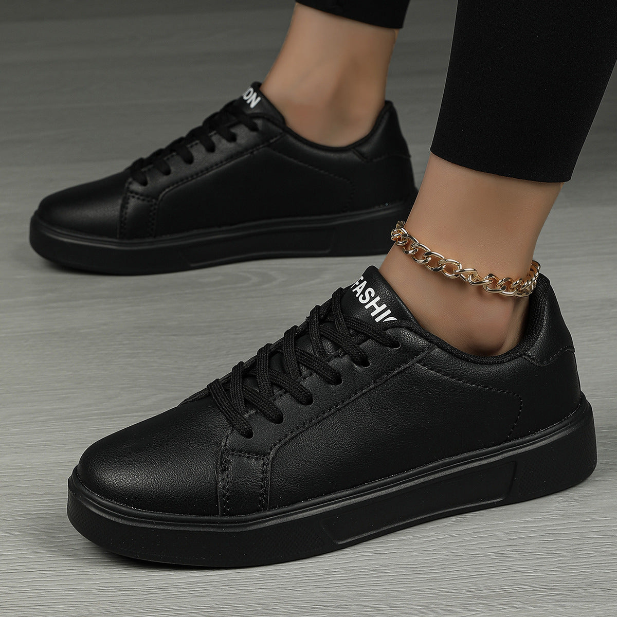 Damen nan minimalistische Sneaker im veganen Lederlook mit gepolsterter Komfortsohle