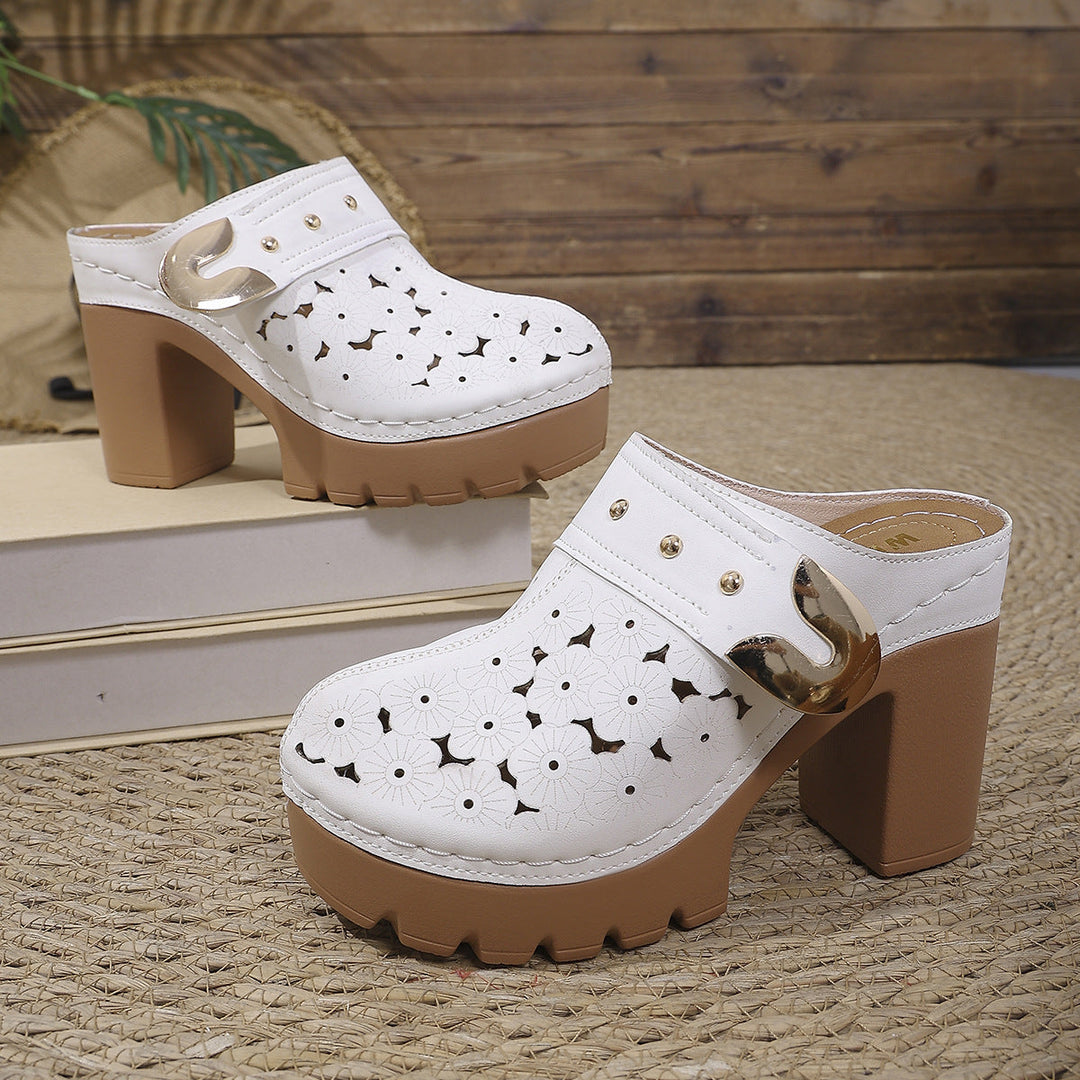 Damen Komfortable Clogs mit floraler Lochmusterung