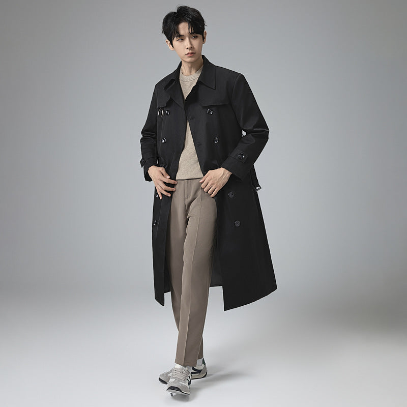 Herren Moderner Tech-Trenchcoat mit Doppelreihiger Knopfleiste, Bindegürtel und dezenten Ringdetails Shop Nory
