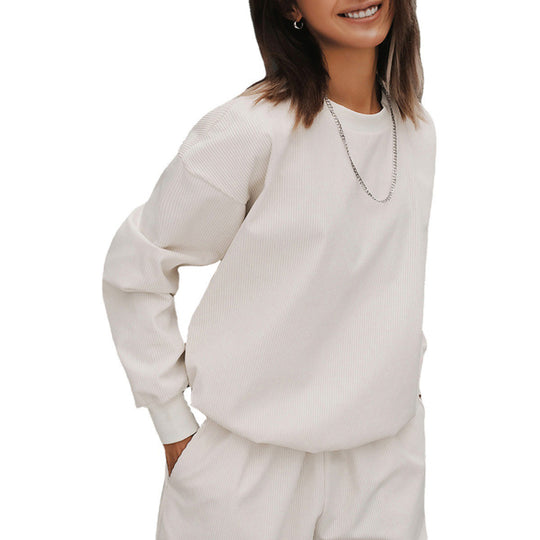Damen Oversize-Lounge-Set aus strukturierter Jersey-Qualität mit Rundhalsausschnitt und elastischer Bundhose Shop Nory
