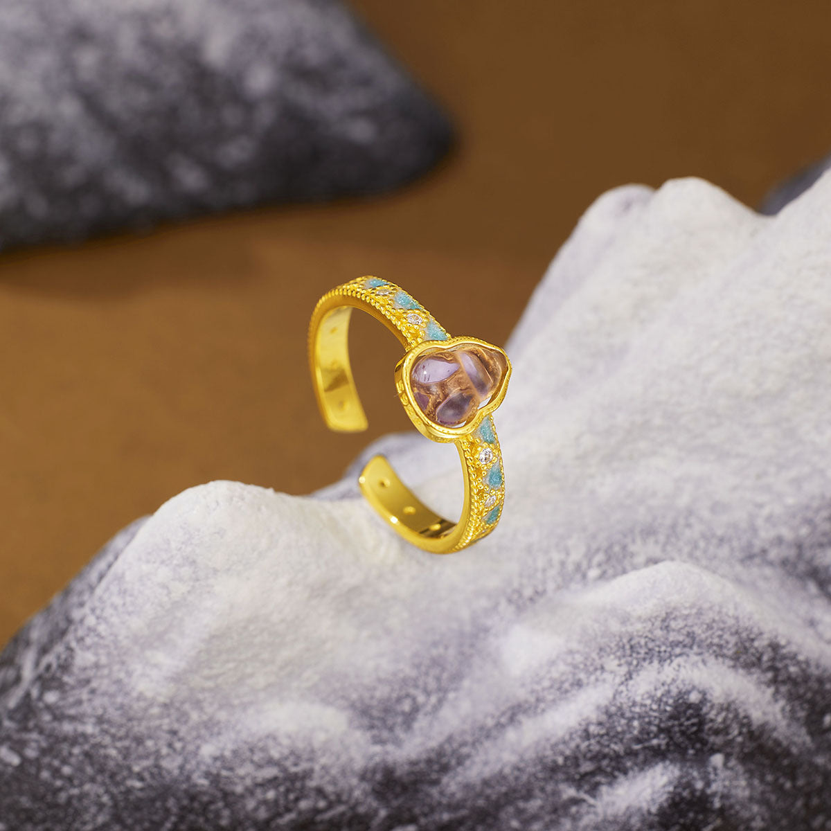 Damen Ring mit elegantem Amethyst-Anhänger Shop Nory