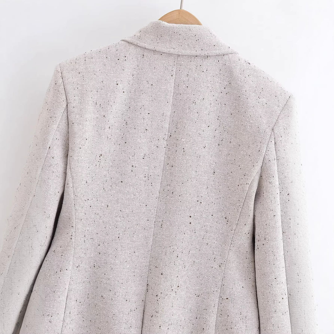 Damen Taillierter Bouclé‑Blazer mit Wiener Nähten und verdeckter Knopfleiste Shop Nory