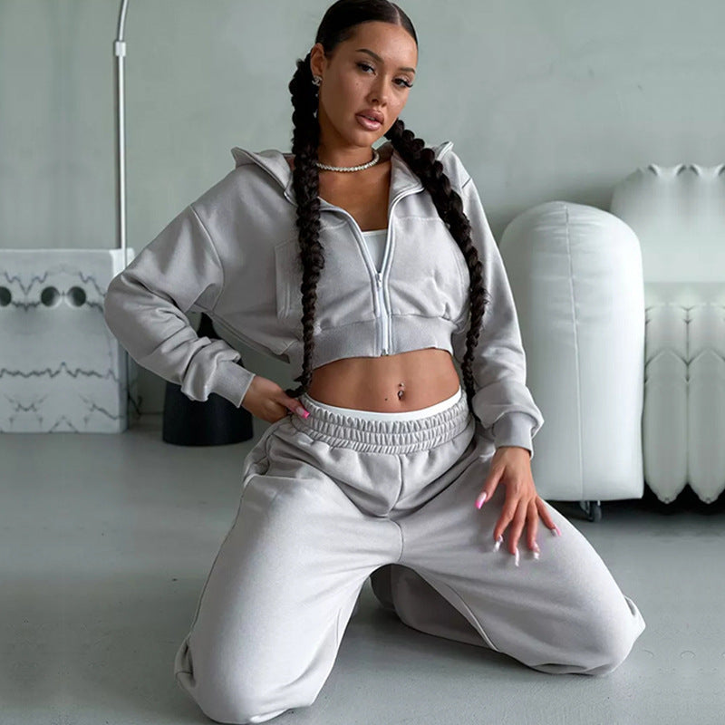 Damen moderner Cropped Hoodie und weite Jogginghose Set Shopnory
