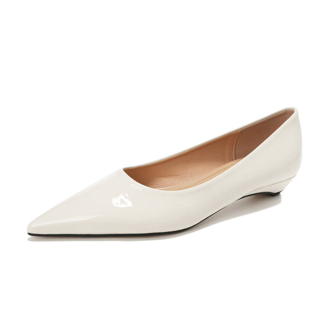 Damen spitze Ballerinas mit glänzendem Lackfinish und elegantem Design