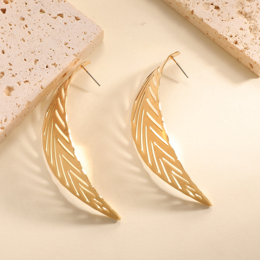 Damen Ohrringe im stilvollen Blattdesign Shop Nory