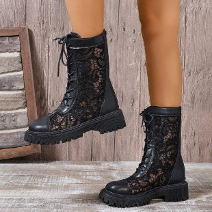 Damen Schnürstiefel mit Spitzeneinsätzen, robuster Profilsohle und Lederoptik Shop Nory