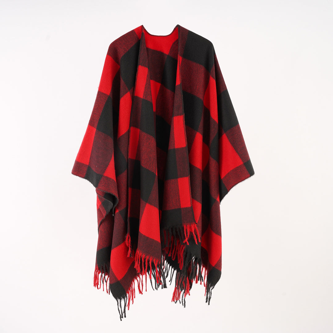 Damen Rechteckponcho im Ruana‑Stil aus Wollmix mit großen Karos und Fransensaum Shop Nory