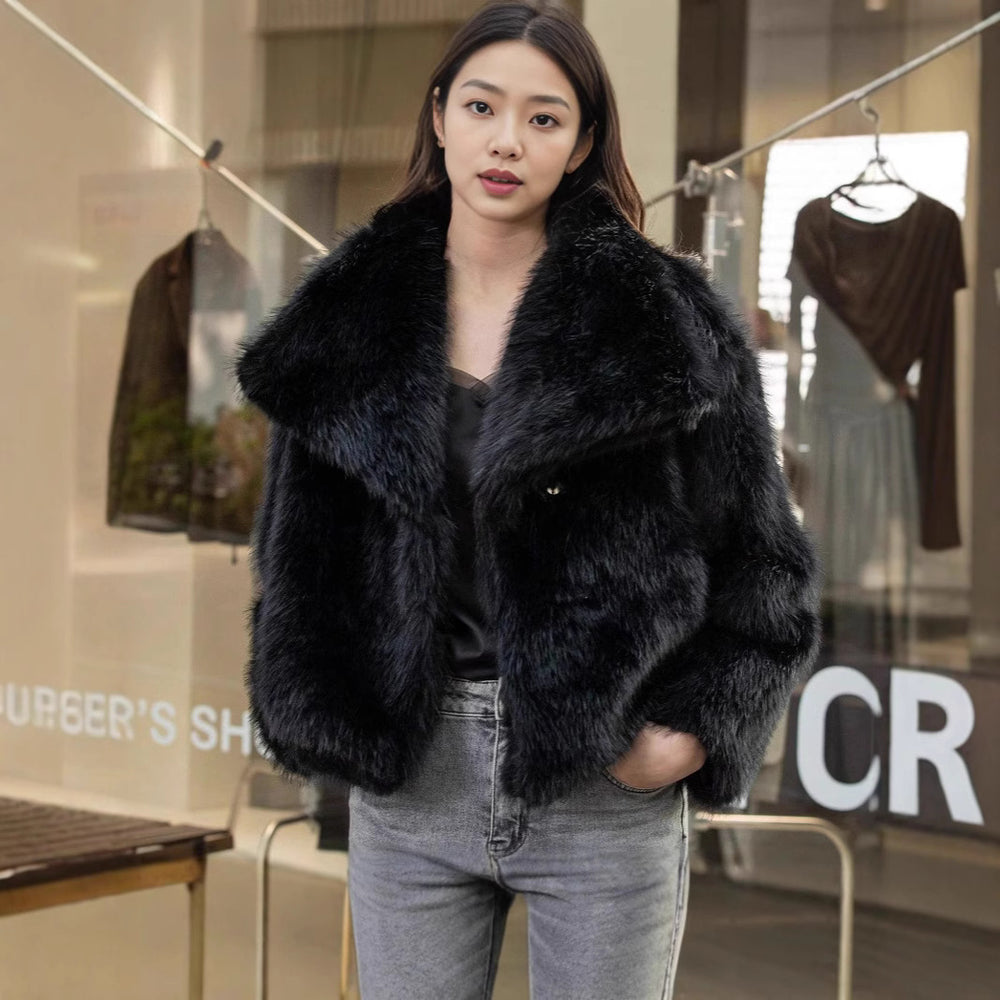 Damen Kurze Kunstfelljacke mit voluminösem Schalkragen Shop Nory