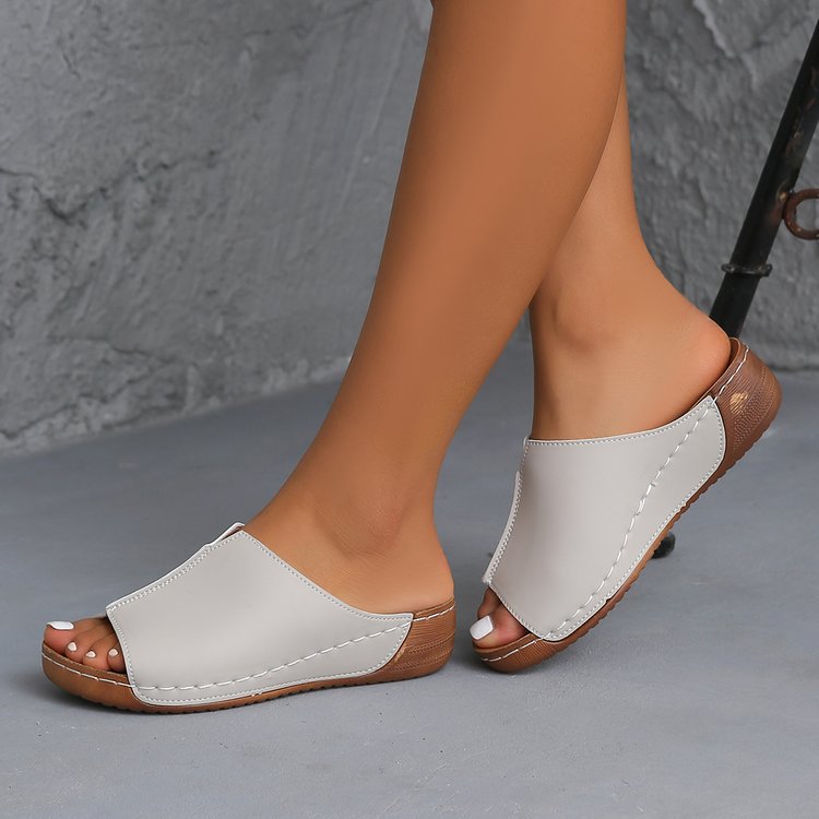 Damen Offene Komfort‑Mules mit gepolstertem Fußbett und Korkoptik‑Plateau Shop Nory