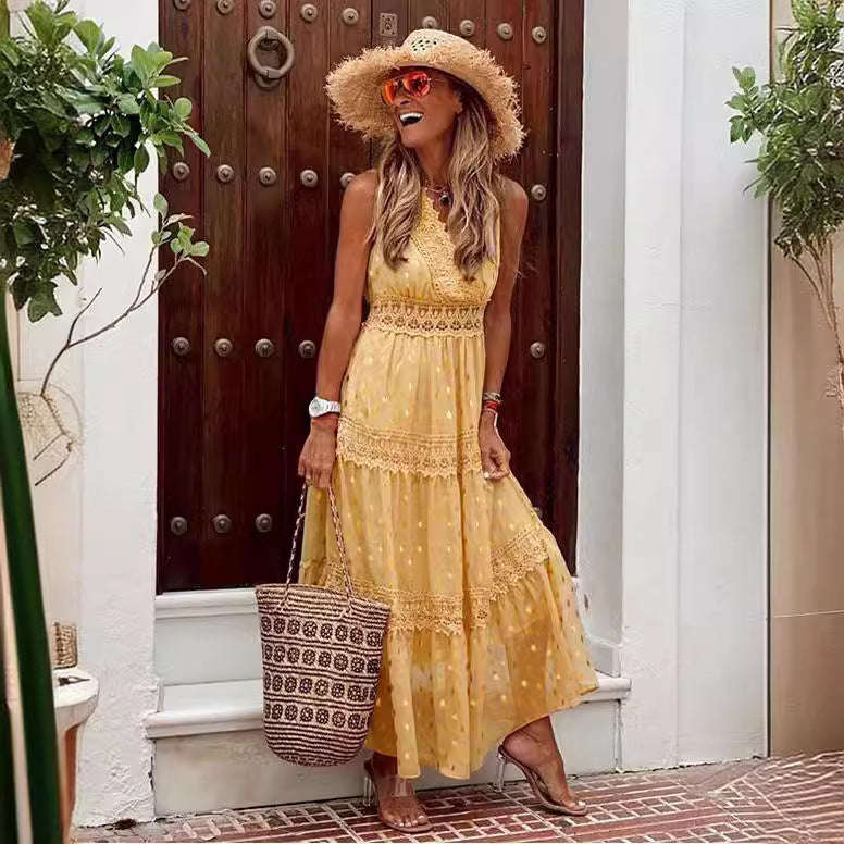 Schönes Sommerkleid aus Boho-Spitze