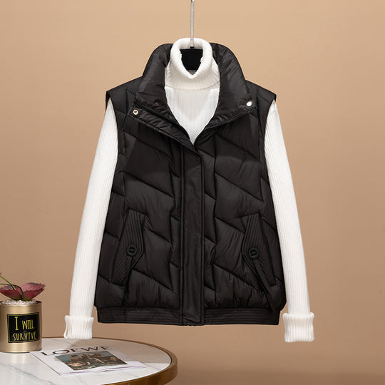 Damen nan ärmellose Thermo-Steppweste mit ergonomischer Karree-Steppung, hohem Stehkragen und dekorativen Pattentaschen Shop Nory