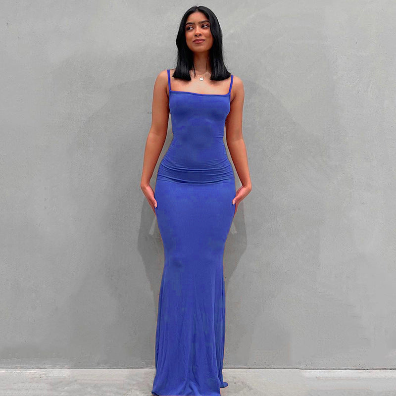 Damen Körperbetontes Maxi‑Jerseykleid mit taillierter Drapierung, langen Ärmeln und ausgestelltem Saum Shop Nory