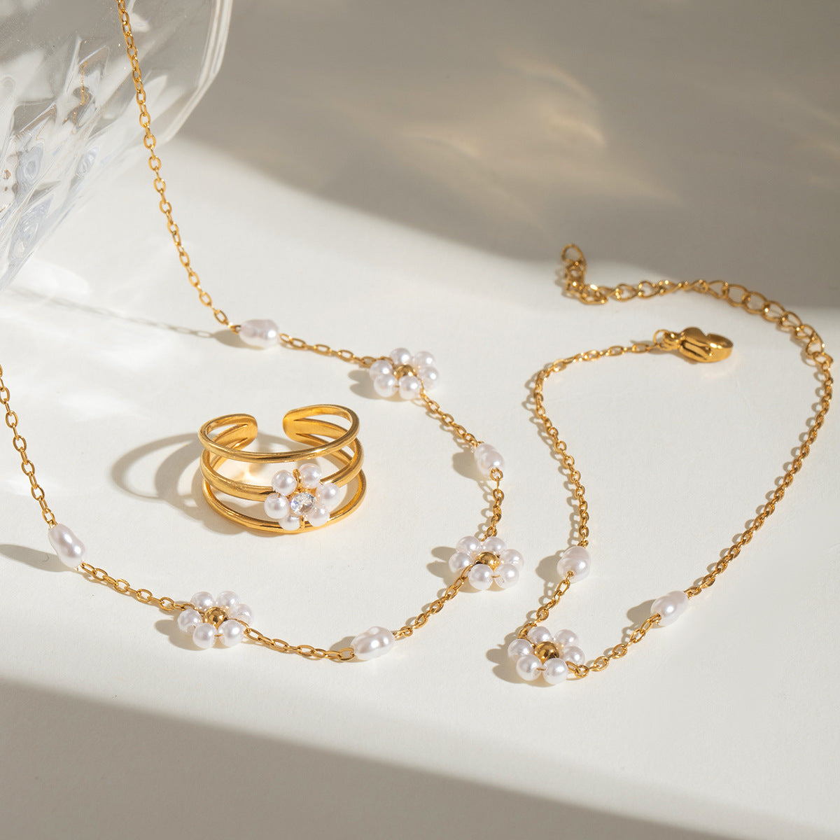 Damen Creolen mit extravagantem Perlendesign Shop Nory