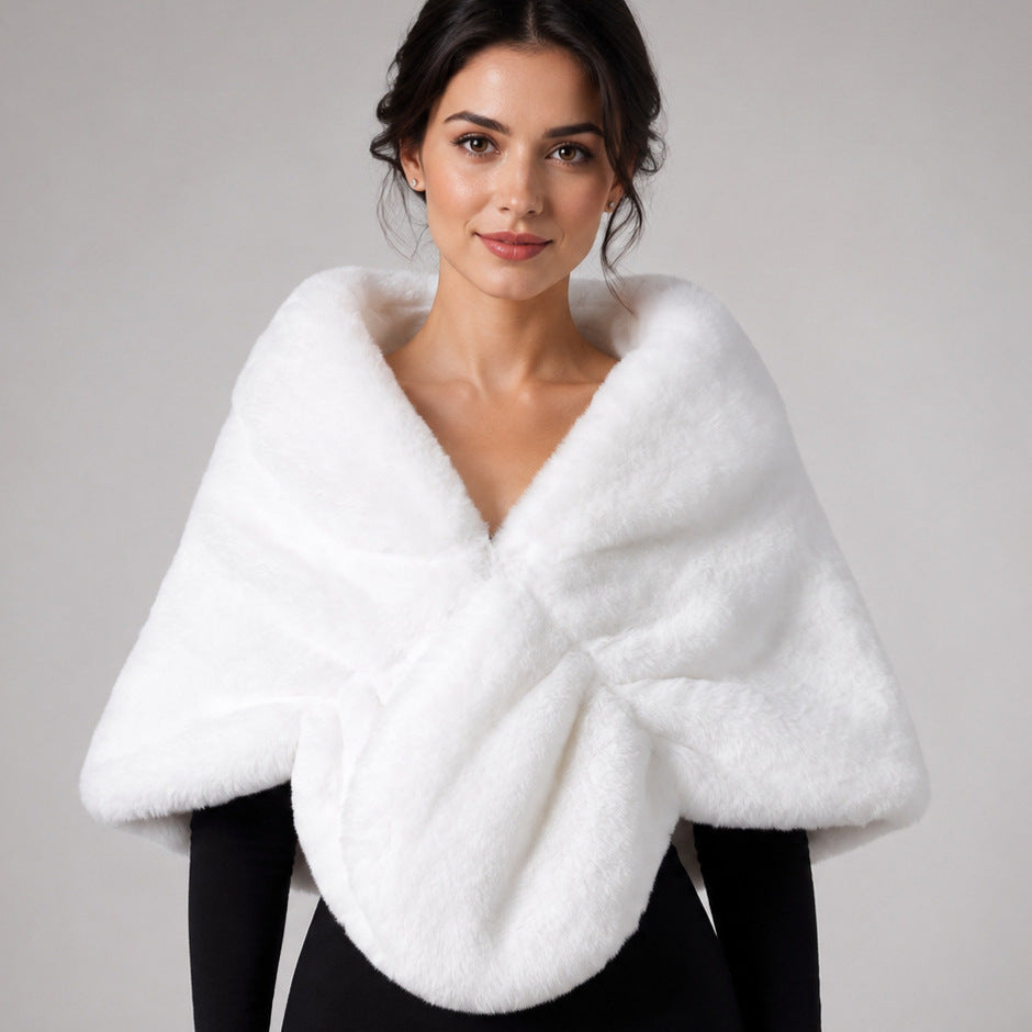 Damen Elegante Kunstpelz Stola im Capelet‑Schnitt Shop Nory