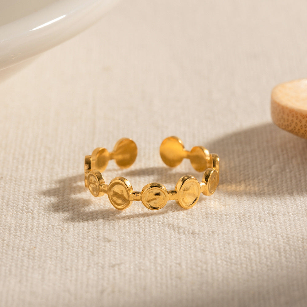 Damen Offenes Armband mit kunstvollem Münzmotiv Shop Nory