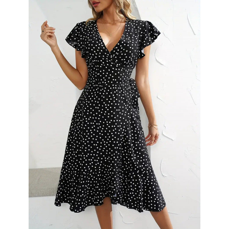 Damen Wickelkleid mit fließendem Rock und eleganten Rüschen