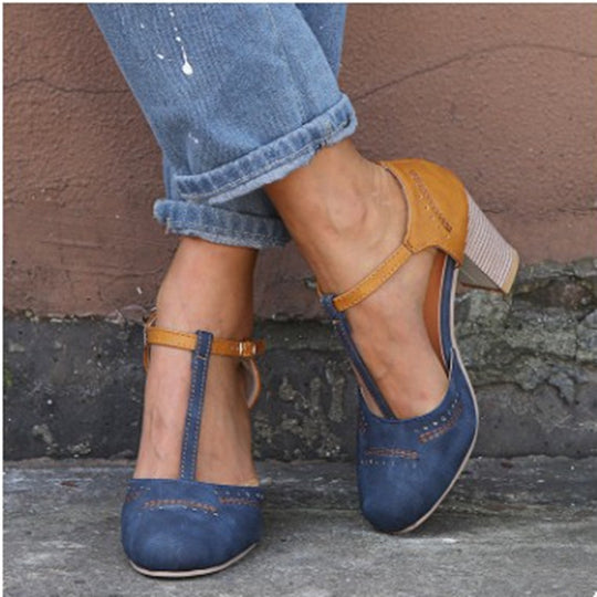 Damen T‑Strap Pumps mit mittelhohem Blockabsatz und dekorativer Ziernaht Shop Nory