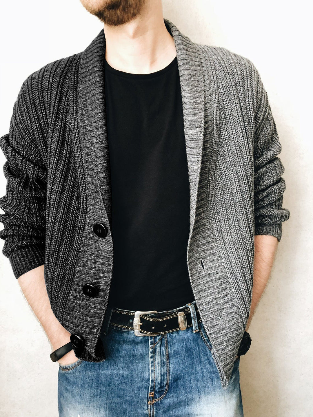 Herren Grobstrick-Cardigan mit Schalkragen, Rippstruktur und markanten Knöpfen Shop Nory