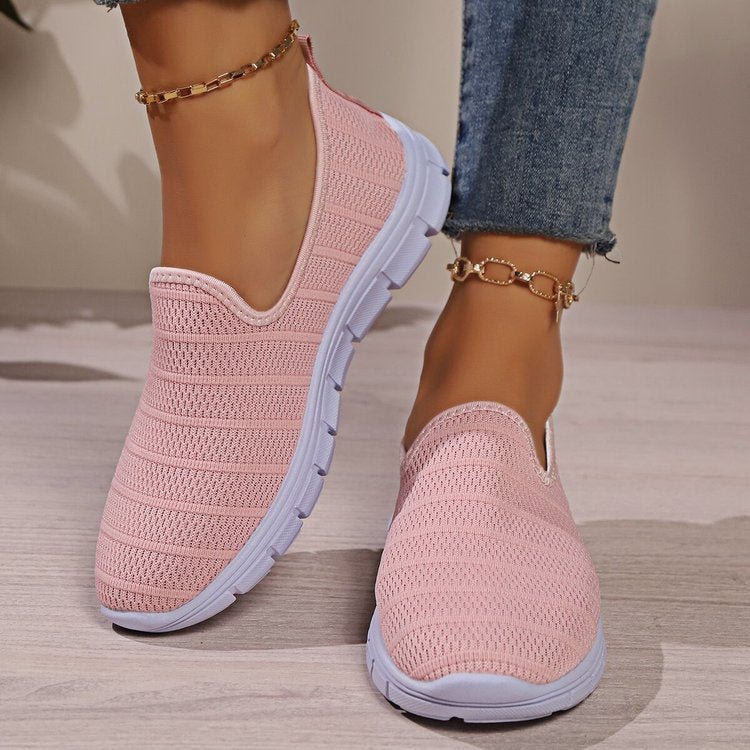 Damen Slip-On Sneakers mit atmungsaktiver Oberflächenstruktur und rutschfester Sohle