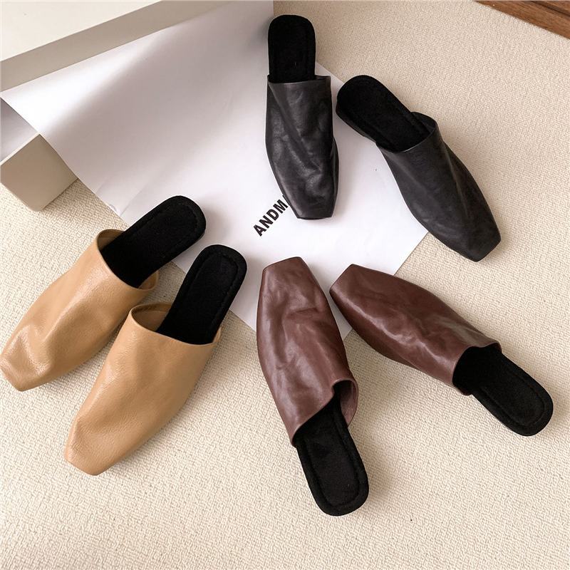 Damen Geschlossene Mule-Slipper aus softem Leder mit quadratischer Kappe Shop Nory