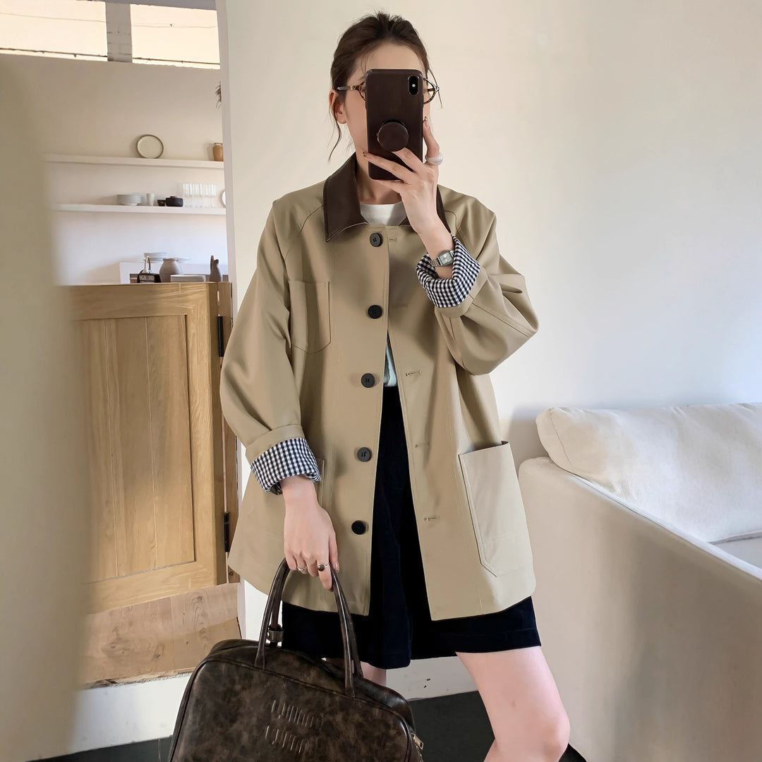 Damen Leichte Oversize-Übergangsjacke mit Kontrastkragen und kariertem Ärmelsaum Shop Nory