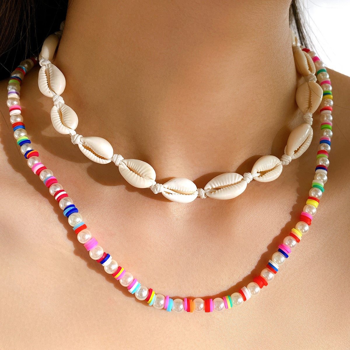 Damen farbenfrohe und verspielte Halskette mit Perlen Shop Nory
