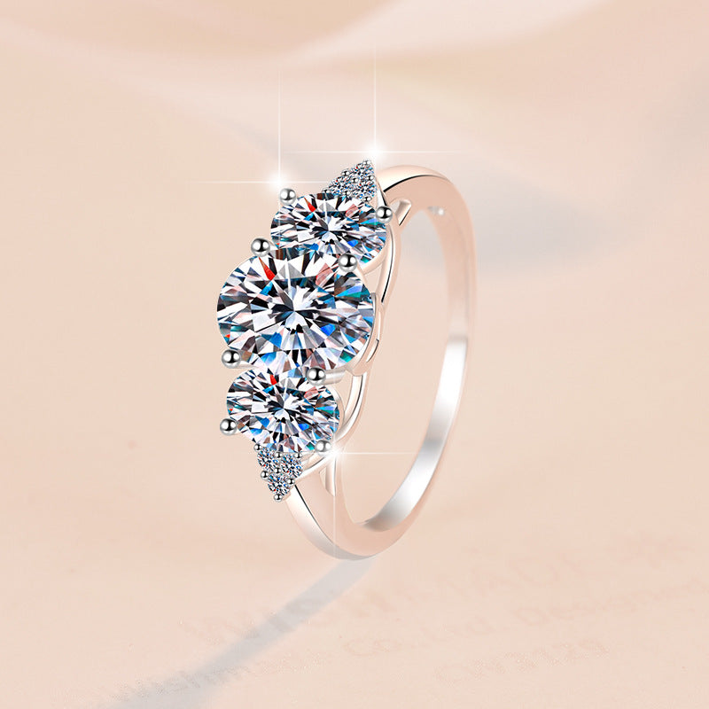 Damen Ring mit funkelndem Dreisteine-Design Shop Nory