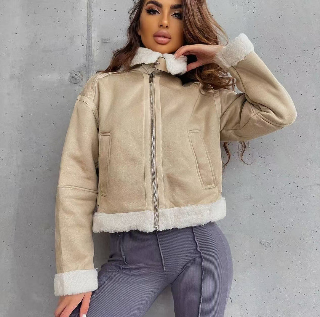Damen Hochgeschnittene Pilotjacke aus veganer Lederoptik mit Teddyfutter und Reißverschluss Shop Nory