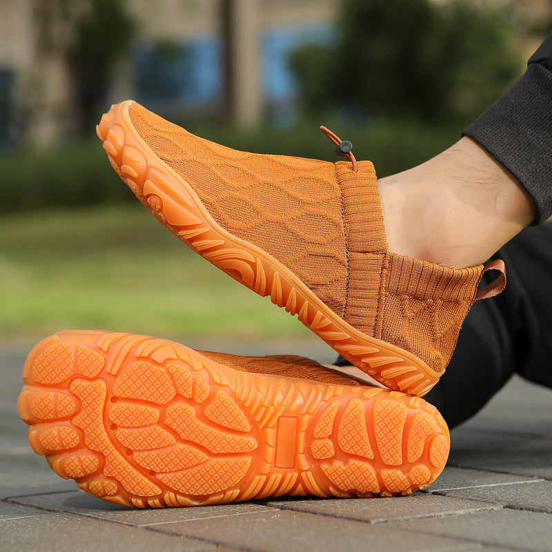 Unisex nan Hybrid-Slipper für Indoor und Outdoor mit elastischem Strickschaft, Zugstopper und profilierter Gummisohle