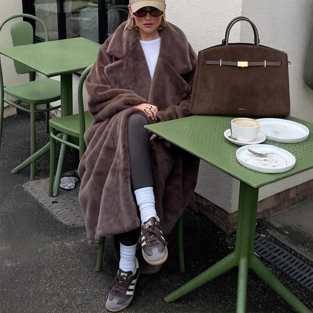 Damen Oversize Kunstfell-Maximantel mit weitem Revers Shop Nory
