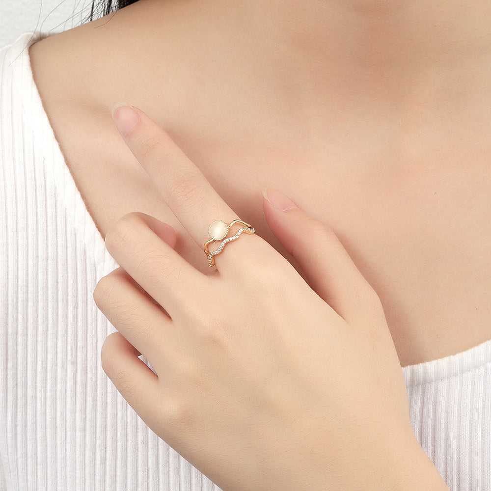 Damen eleganter und glamouröser Ring mit Halbedelstein und funkelnden Zirkoniasteinen Shop Nory
