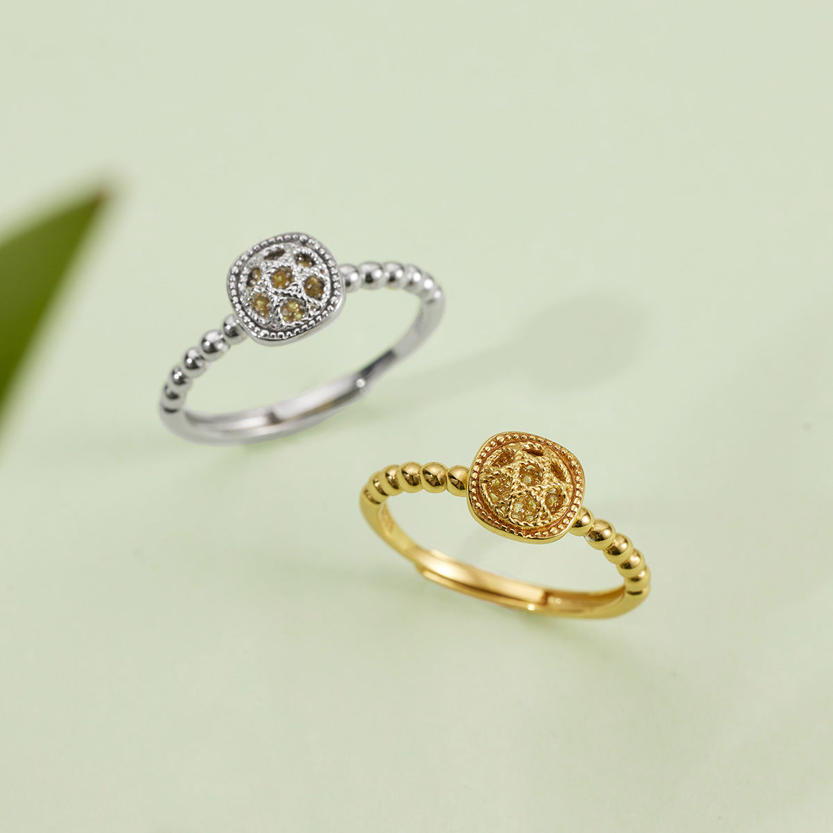 Damen eleganter Ring mit filigranem Design und funkelnden Zirkonia Shop Nory