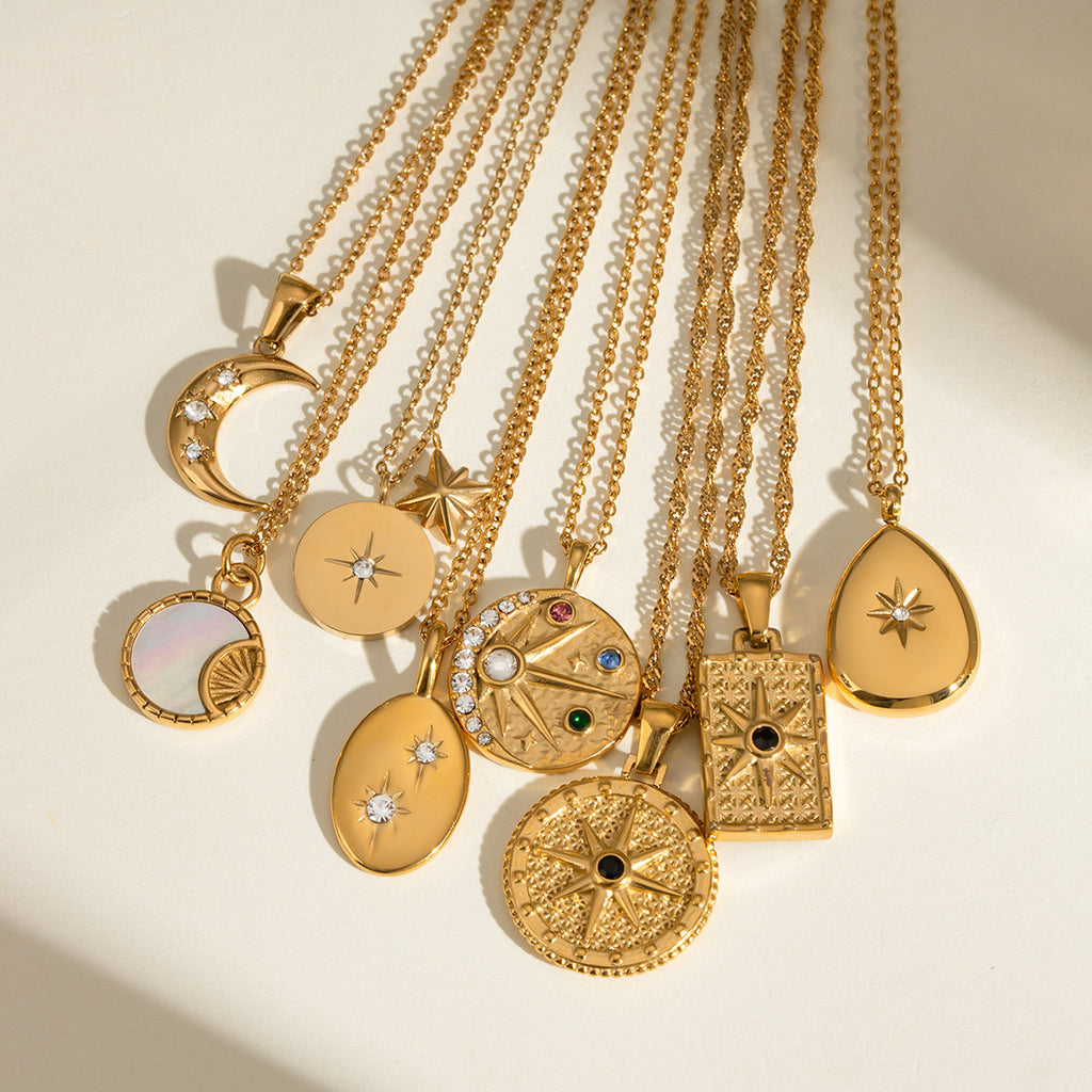 Damen Halskette mit elegantem Sonnen- und Mondanhänger Shop Nory