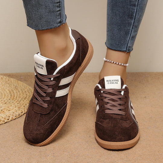 Damen Retro-Sneaker aus Veloursimitat mit gumähnlicher Laufsohle Shop Nory