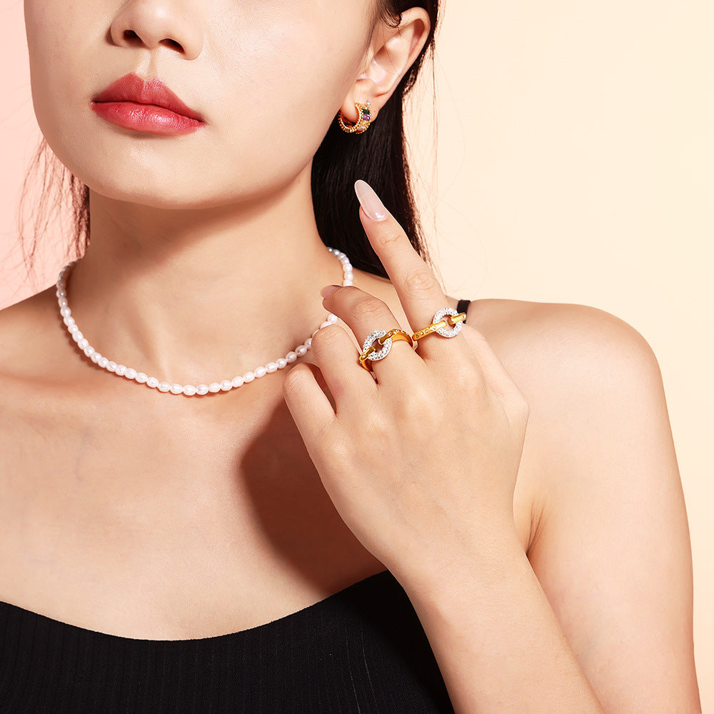Damen Titanstahl Ring mit funkelnden Strasssteinen Shop Nory