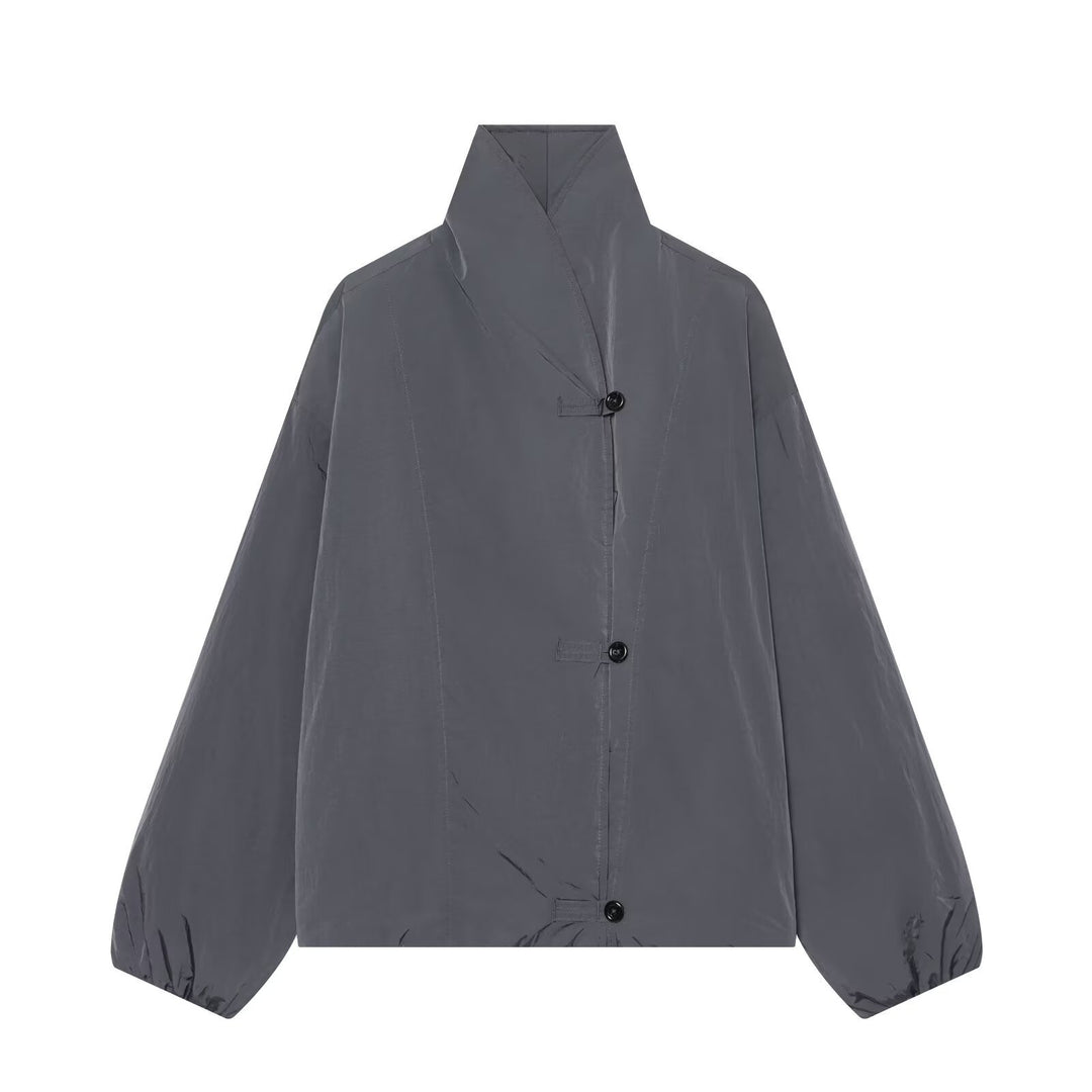 Damen Leichte Cropped Nylonjacke mit hohem Funnelkragen, Oversize-Schnitt und elastischen Bündchen Shop Nory