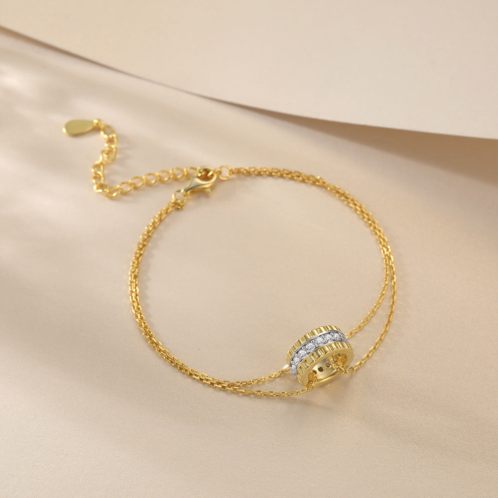 Damenarmband mit funkelndem Zirkonia und modernem Wellenmuster Shop Nory