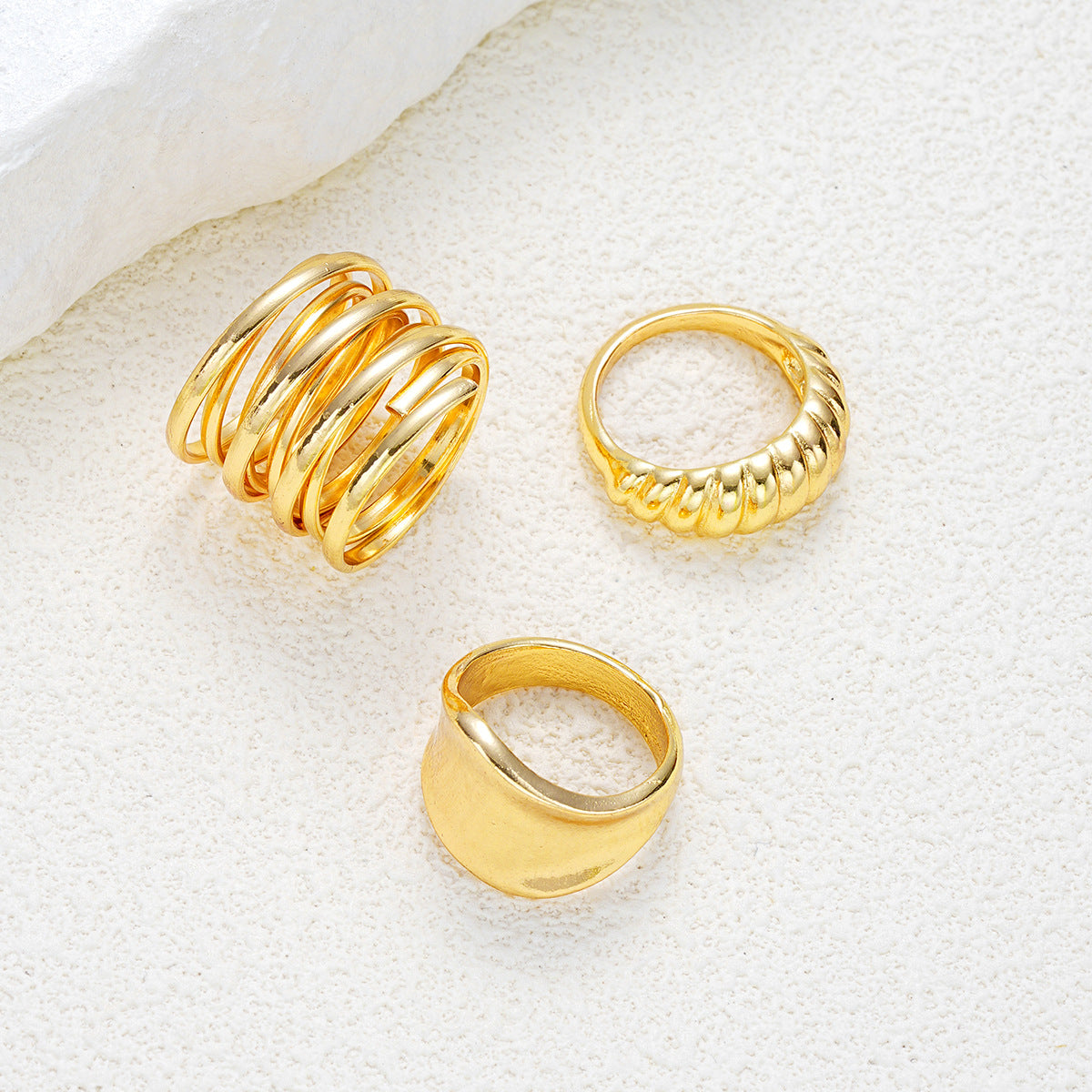Damen Ring-Set mit geschwungenem und modernem Design Shop Nory
