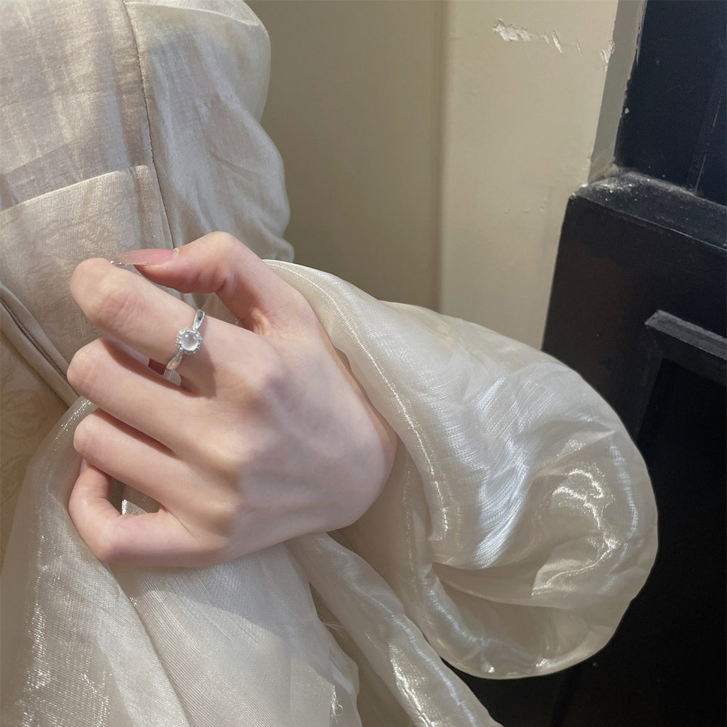 Damen glamouröser Ring mit funkelnder Zirkonia-Fassung Shop Nory