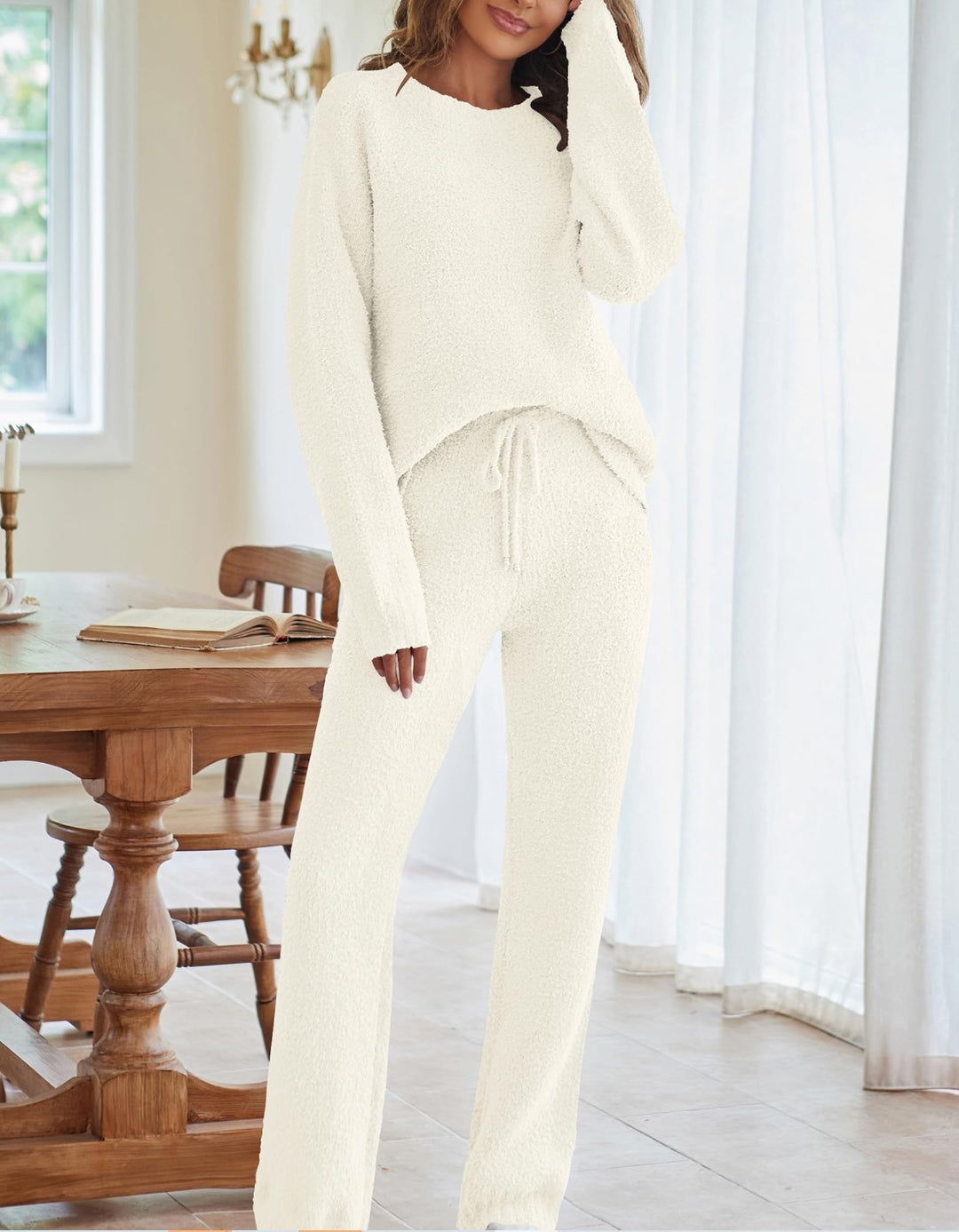 Damen nan kuscheliges Lounge-Set mit Oversize-Pullover und Kordelzughose Shop Nory