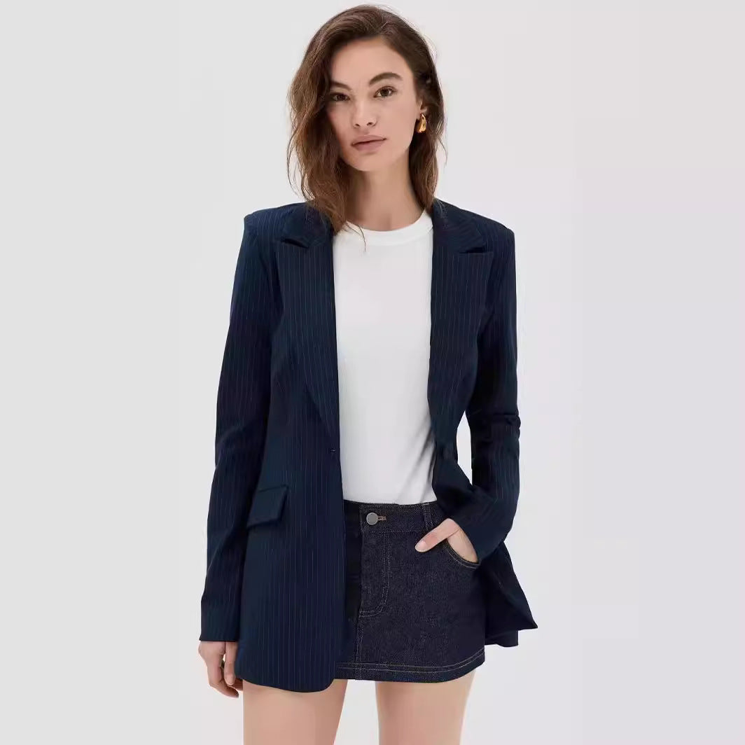 Damen Mini‑Blazerkleid im Nadelstreifen‑Tailoring mit tiefem Schalkragen Shop Nory