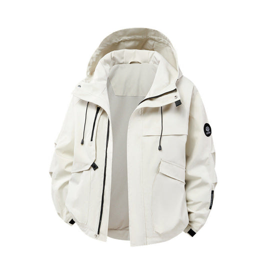 Herren technische Outdoor-Jacke mit Material und zahlreichen Reißverschlusstaschen