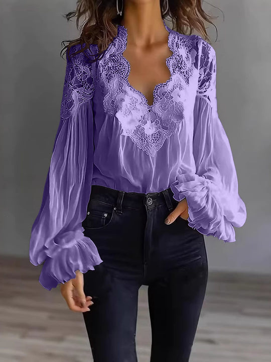 Damen Chiffon-Bluse mit Spitzen-V-Ausschnitt und weiten Plissee-Ärmeln Shop Nory