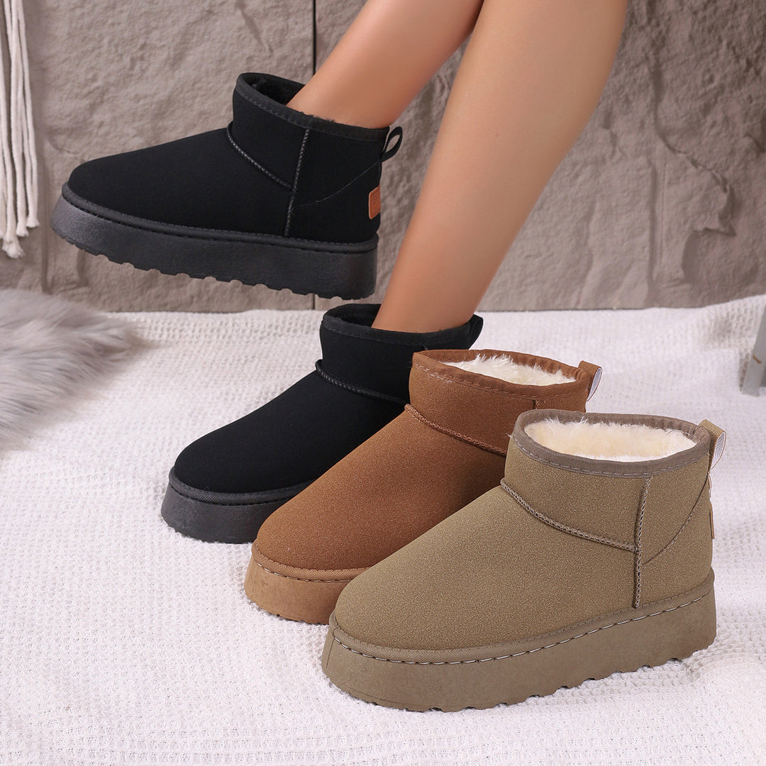 Damen Gefütterte Kurzstiefel mit Plateau‑Sohle und Velours‑Optik Shop Nory
