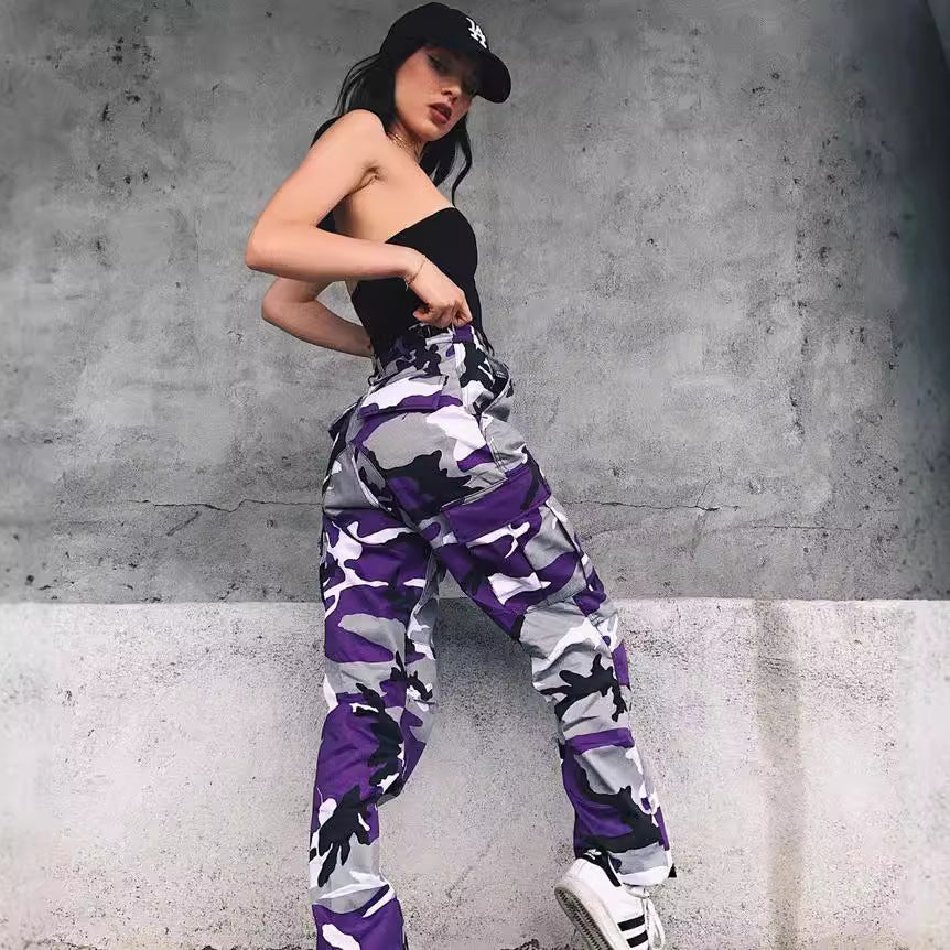 Damen Cargo-Jogginghose mit Camouflage-Muster und elastischen Bündchen Shop Nory