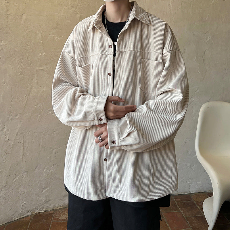 Herren oversized Kordhemdjacke mit aufgesetzten Brusttaschen, abgerundetem Saum und lockerer Silhouette Shop Nory