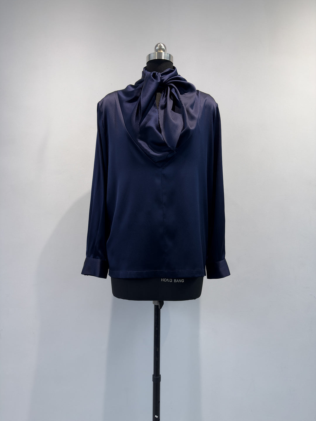 Damen Elegante Satin Kapuzenbluse Shop Nory