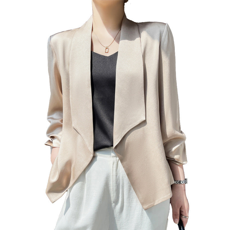 Damen Schalkragen-Blazer mit Satinbesatz, offener Front und legerer Kurzform Shop Nory