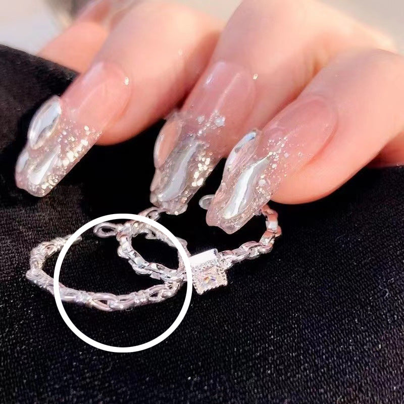Damen Zarter Ring mit funkelndem Zirkonia und filigranem Design Shop Nory